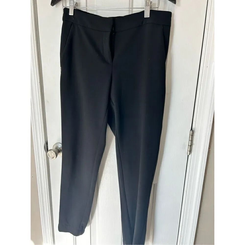 White House black market black ankle pants size 4